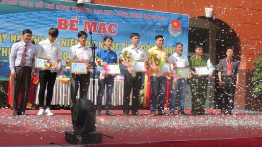 Bế mạc “Ngày hội thanh niên vui khỏe tỉnh Đồng Nai lần thứ III – năm 2015” và ra mắt đội bóng DNTU