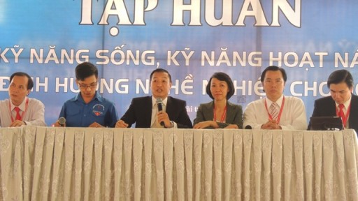 Học sinh các trường THPT tới thăm và tìm hiểu về thông tin tuyển sinh năm 2015 tại bắn cá online
