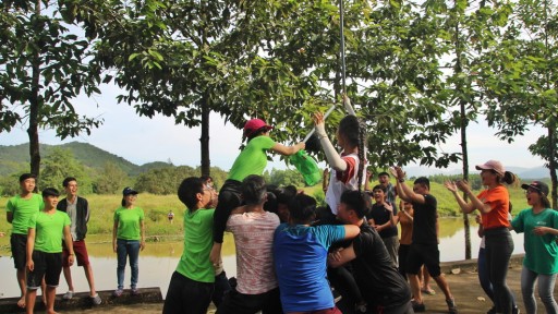 Khoa kỹ năng tổ chức chương trình "Festival of Skills" cho sinh viên tại khu du lịch Nam Cát Tiên