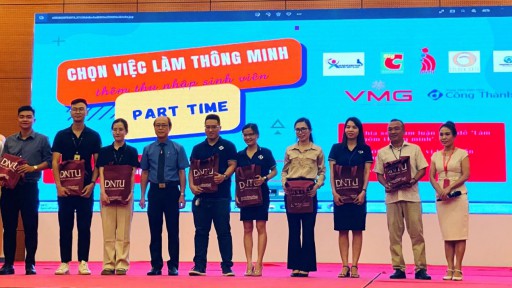 bắn cá online
 tổ chức tọa đàm chia sẻ "Chọn việc làm thông minh" dành cho sinh viên tìm kiếm việc làm thêm